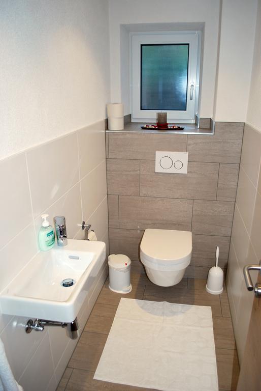 Ferienwohnung Nuener Гринс Экстерьер фото