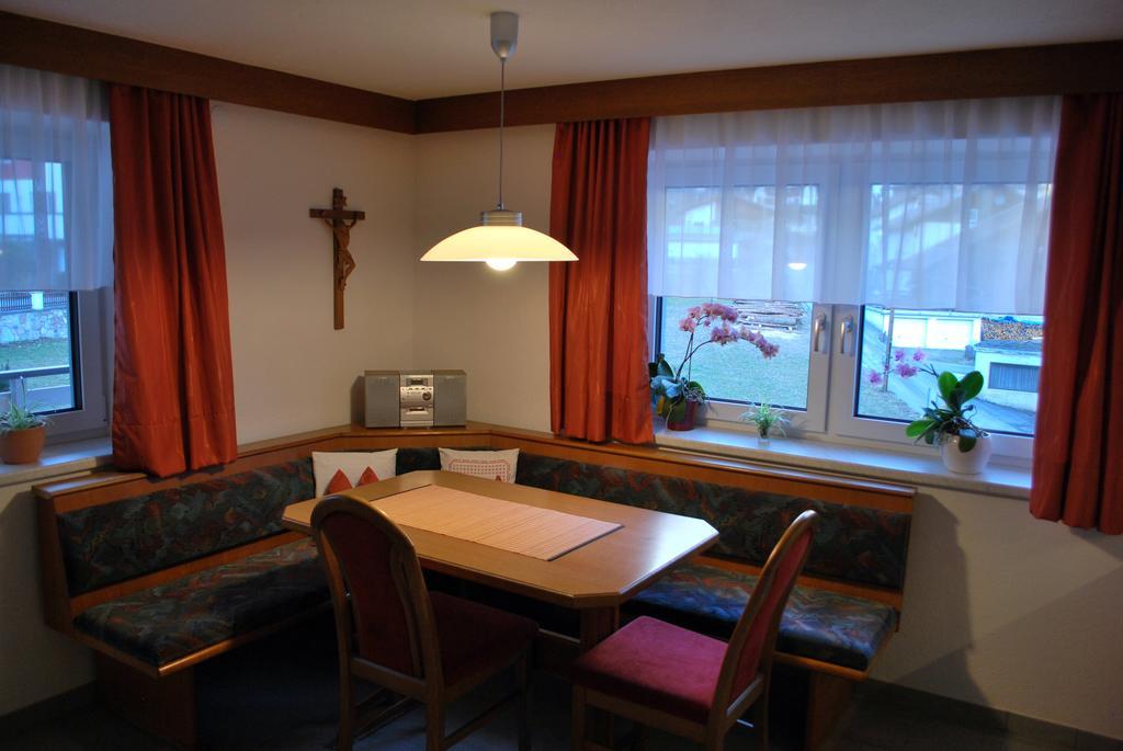 Ferienwohnung Nuener Гринс Экстерьер фото