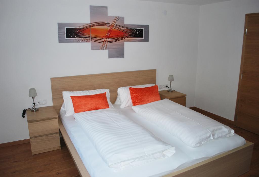 Ferienwohnung Nuener Гринс Экстерьер фото